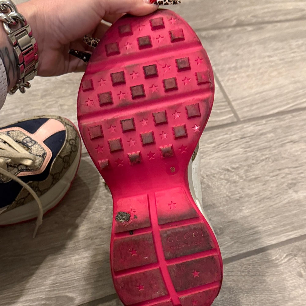 Gucci Women's Sneakers with Pink and Blue Design - Picture 6 of 8